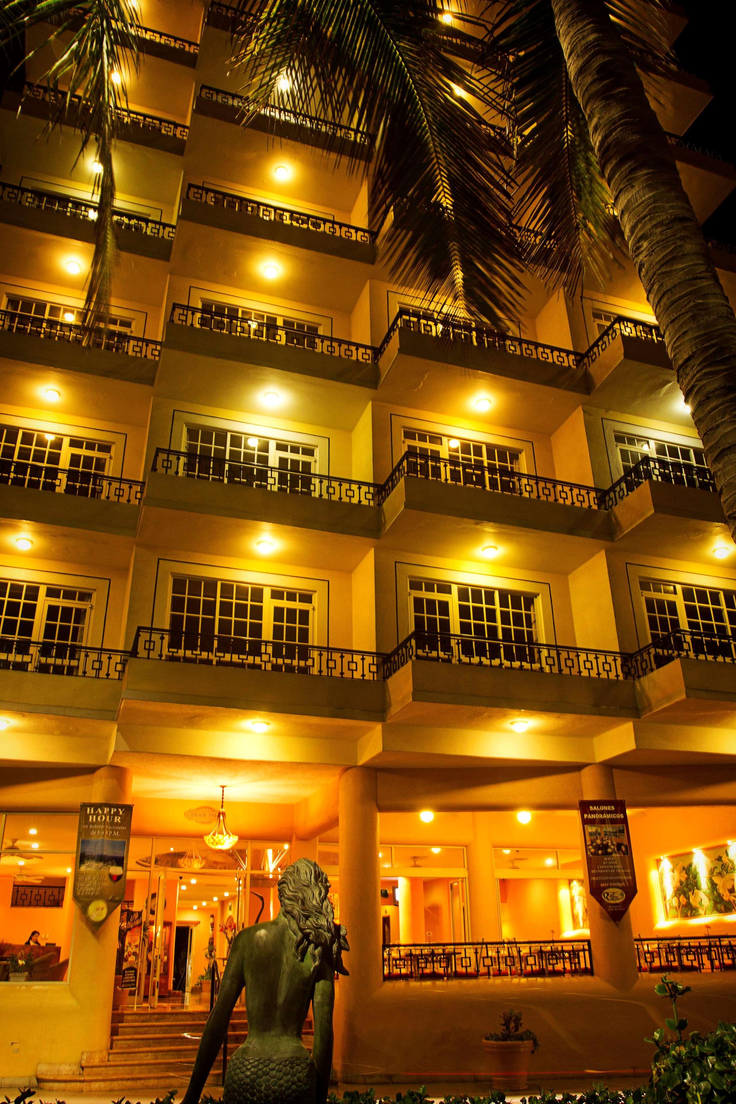 Best Western Posada Freeman Масатлан Екстериор снимка