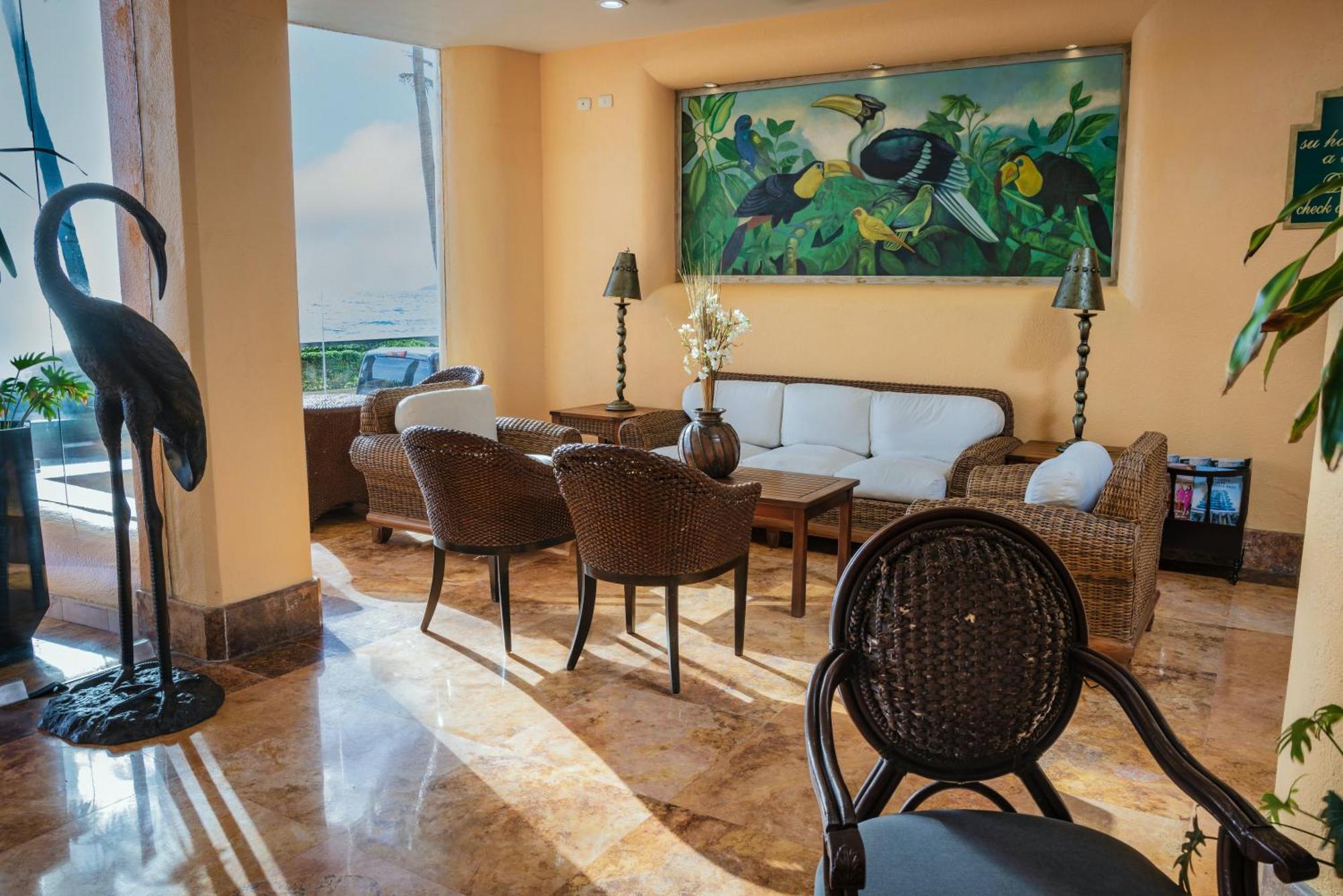 Best Western Posada Freeman Масатлан Екстериор снимка